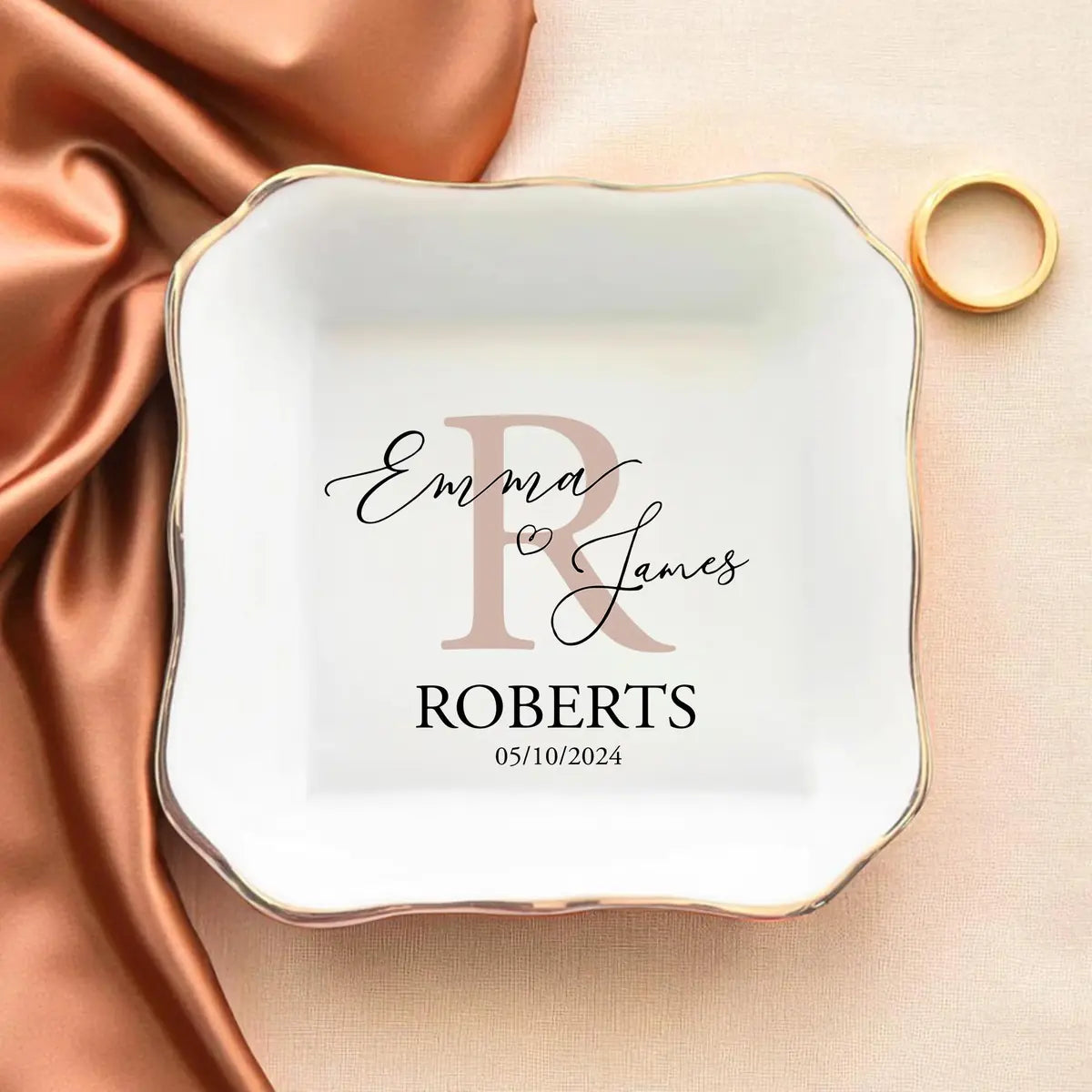 Custom Couple Name Ring Dish, Engagement Gift, His and Hers Jewelry Dish, Wedding Ring Holder, Anniversary Keepsake variant