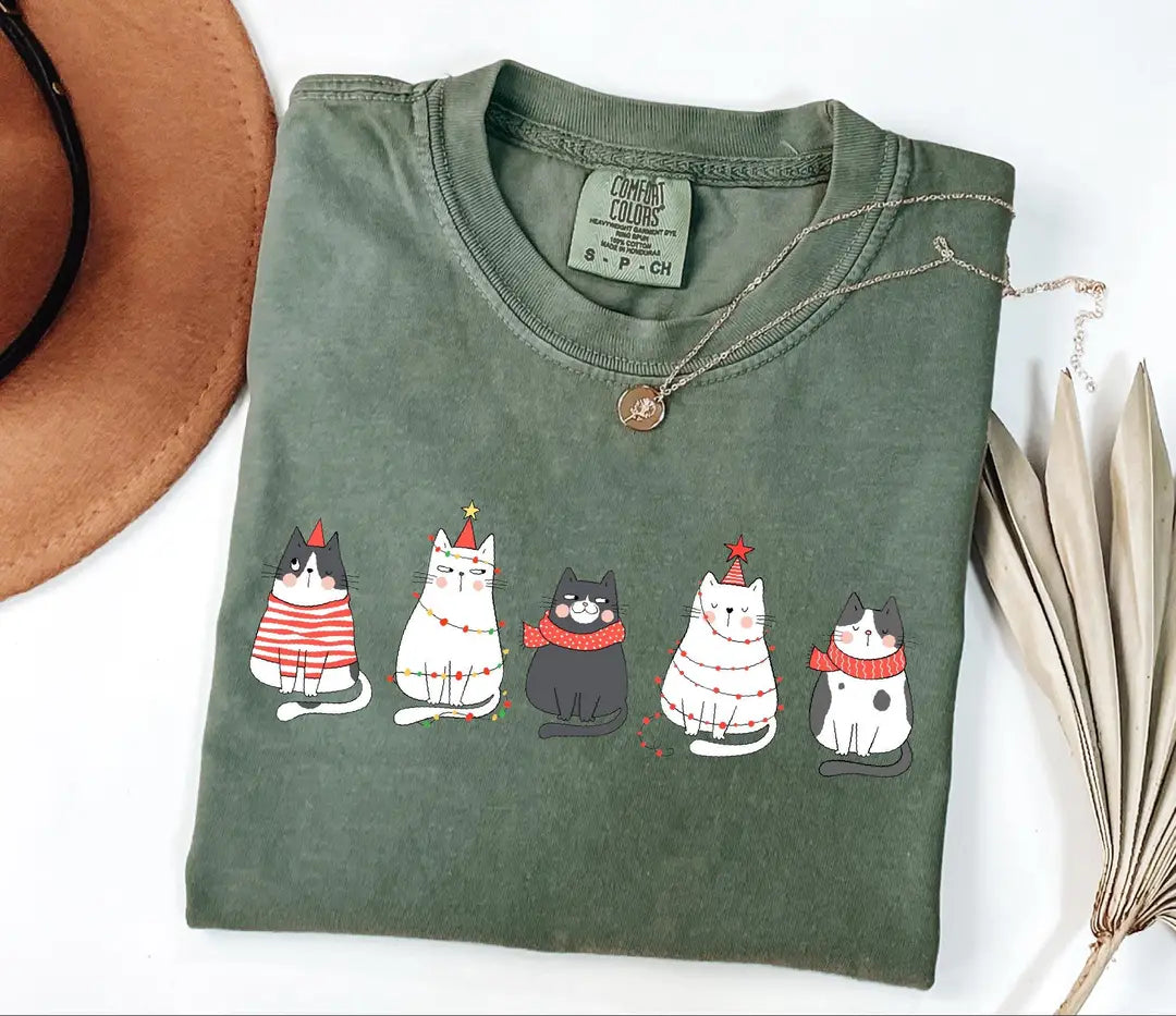 Five Festive Christmas Cats graphic Comfort Colors T-shirt, additional product photograph.
