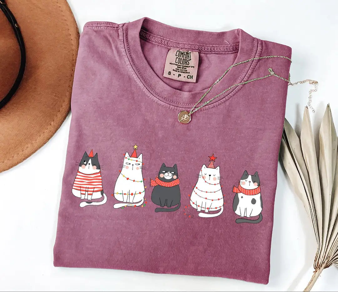 Five Festive Christmas Cats graphic Comfort Colors T-shirt, additional product photograph.