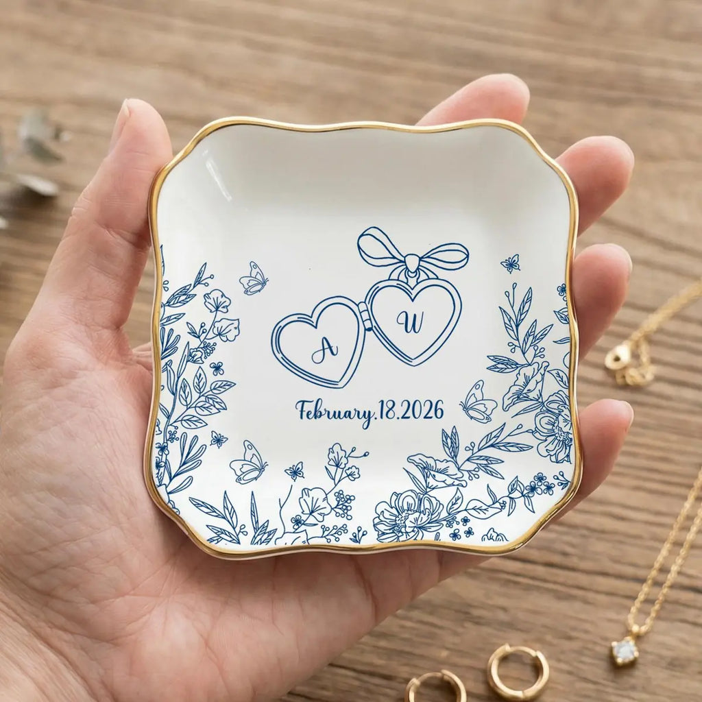 Wedding Ring Dish, Custom Engagement Gift for Bride, Couples Initials Jewelry Dish, Bridal Shower Gift