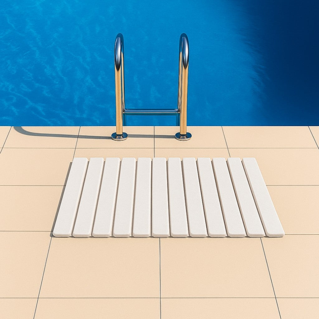 775bafec-cde2-4171-a59d-cf2519f0c083/exlong_lg_lifestyle_pool_1.jpg