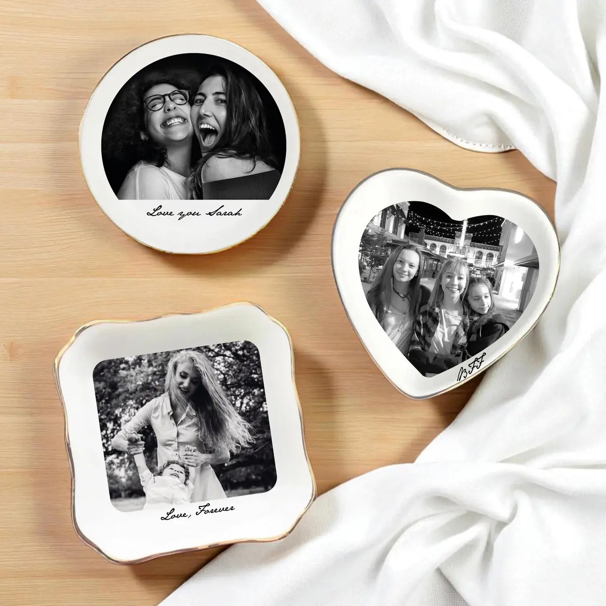 Personalized ceramic ring dish with custom photo and text for mom, main front view