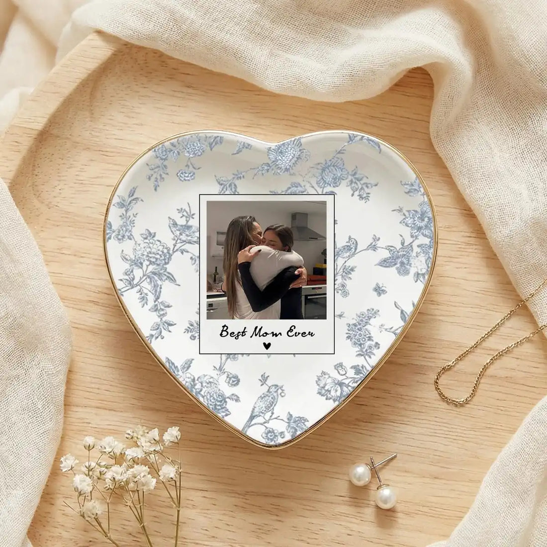 Personalized ceramic ring dish with custom photo and text for mom, main front view