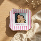 Close-up detail of glossy ceramic finish and gold rim on personalized bestie trinket tray