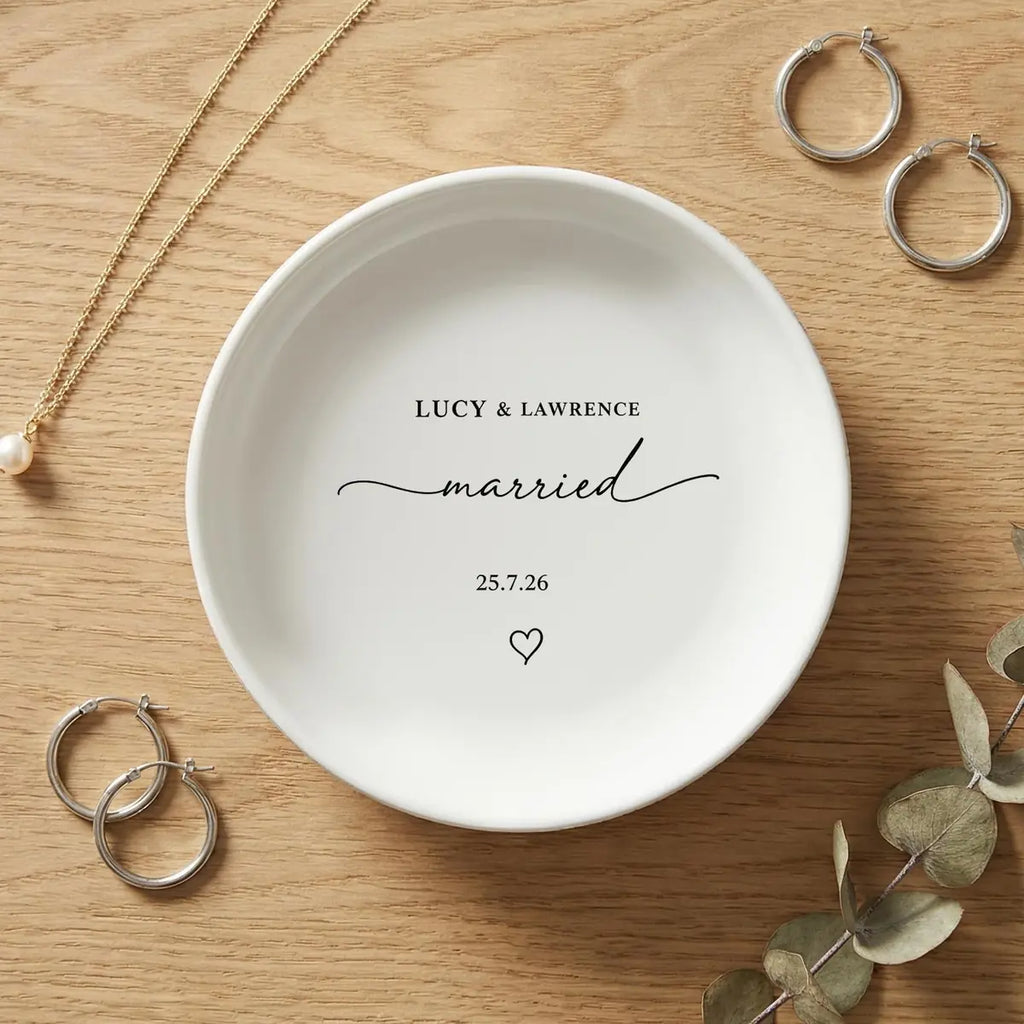 Married Ring Dish with Names & Date, Married Couple Keepsake, Custom Jewelry Dish variant