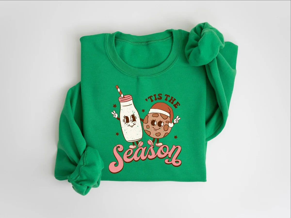 Retro Christmas Gingerbread Cookies : Cute Family Xmas Party Crewneck Sweatshirt alternate product view.