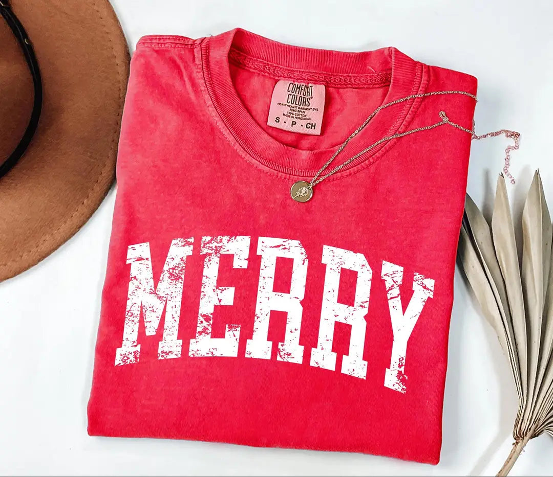 Comfort Colors T-shirt with Retro Merry Christmas holiday design, featured shirt mockup.