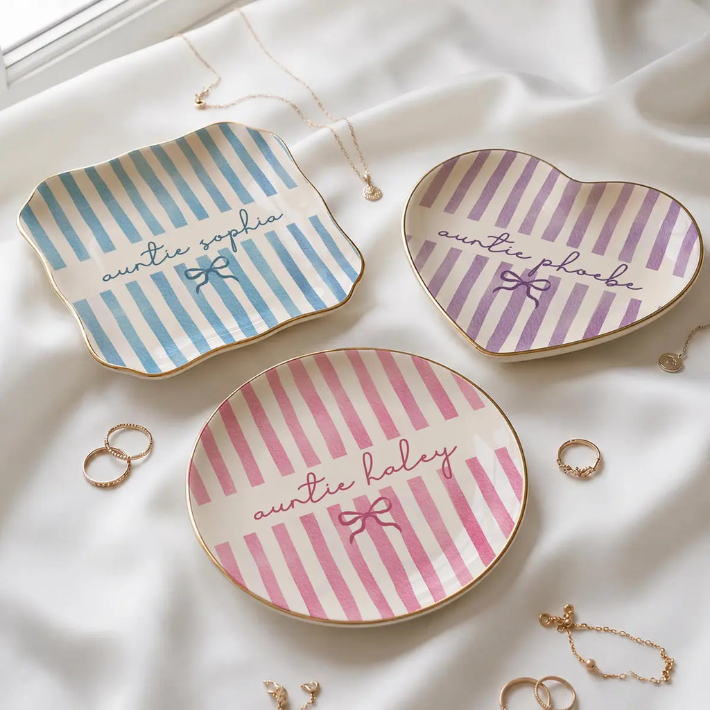 Sage Stripe Custom Names Auntie Ring Dish variant