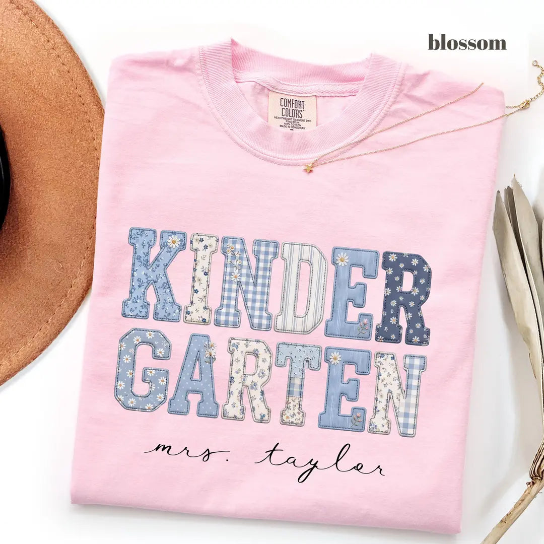 Blossom Comfort Colors 1717 T-shirt with Kindergarten Teacher design