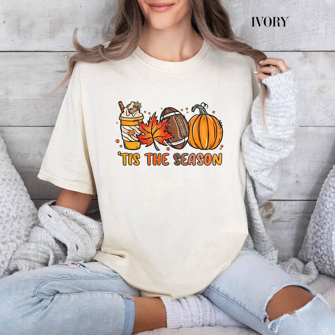 Ivory Comfort Colors 1717 T-shirt with Tis The Season Thanksgiving design