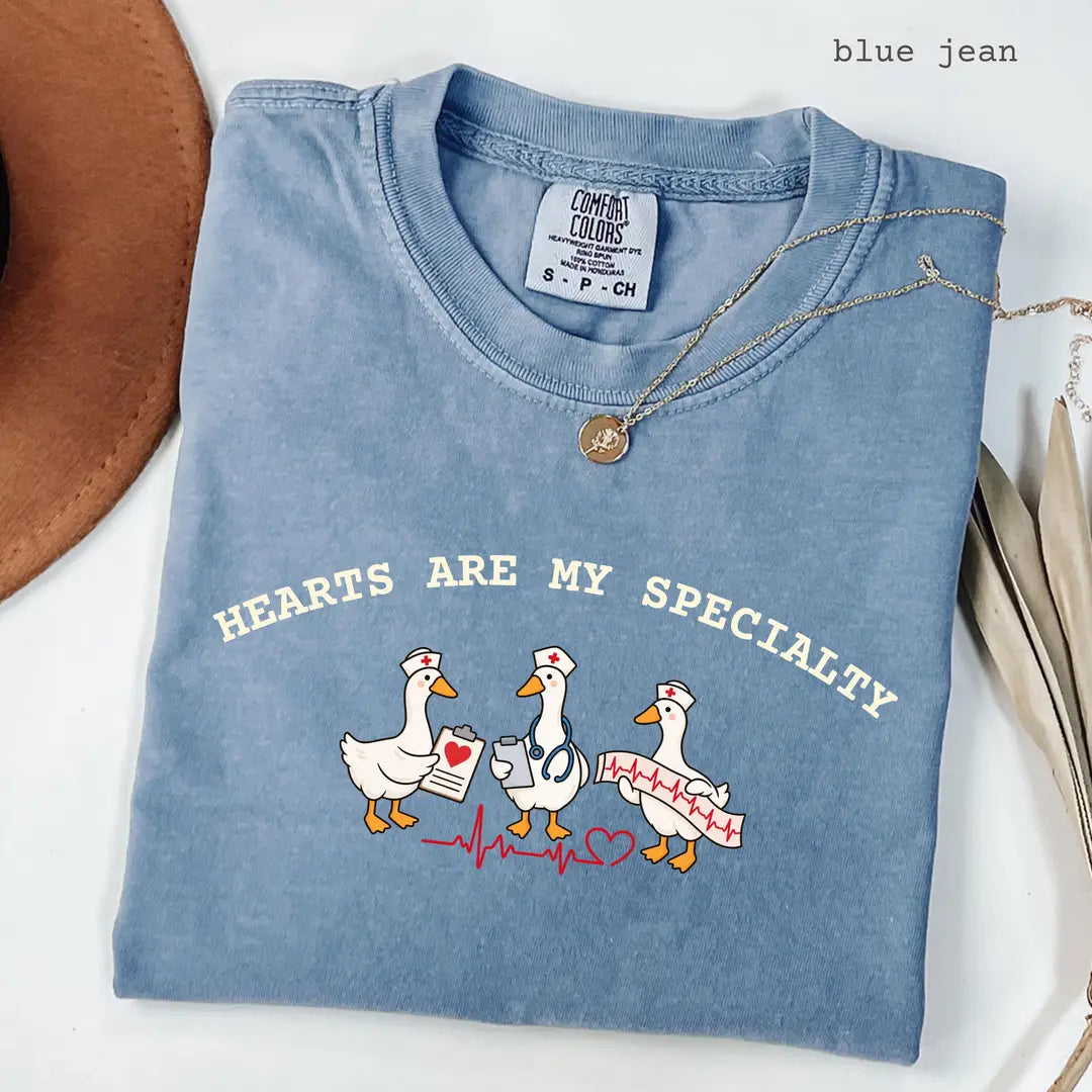 Blue Jean Comfort Colors 1717 T-shirt with Cardiac Nurse design view 2