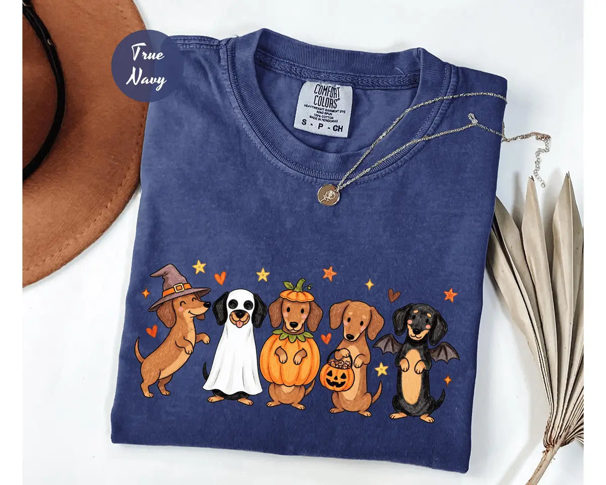 Comfort Colors 1717 T-shirt with Halloween Dachshund design alternate view view 3