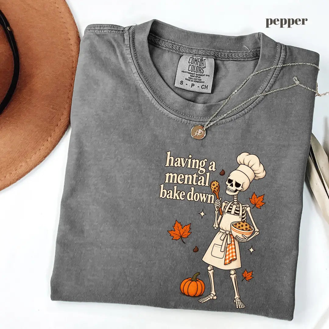 Pepper Comfort Colors 1717 T-shirt with Having a Mental Bake Down design worn by a model