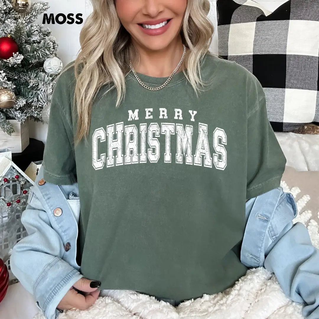 Moss Comfort Colors 1717 T-shirt with Merry Christmas design