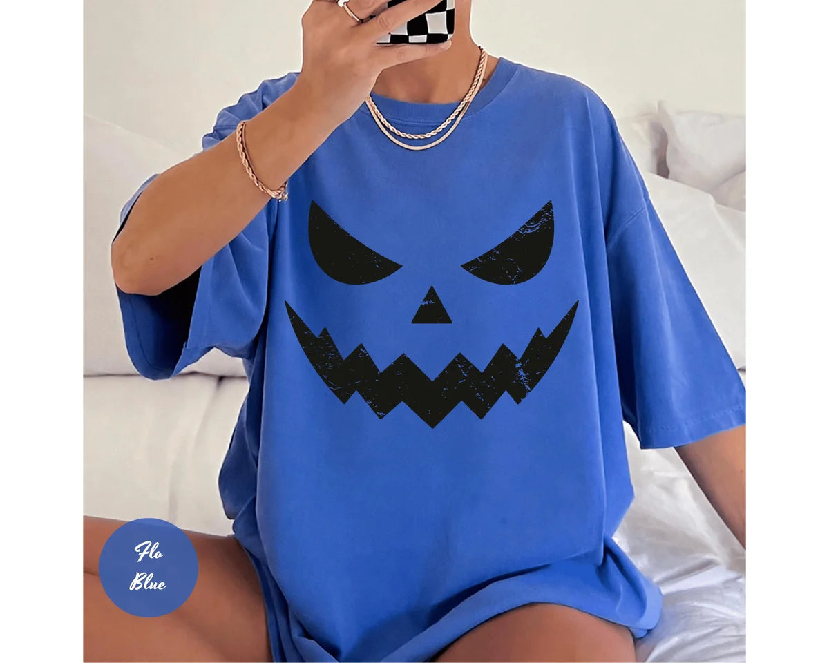 Comfort Colors 1717 T-shirt with Retro Pumpkin Face design alternate view view 3