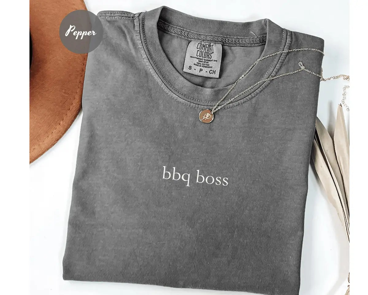 Comfort Colors 1717 T-shirt with BBQ Boss Dad design alternate view view 2