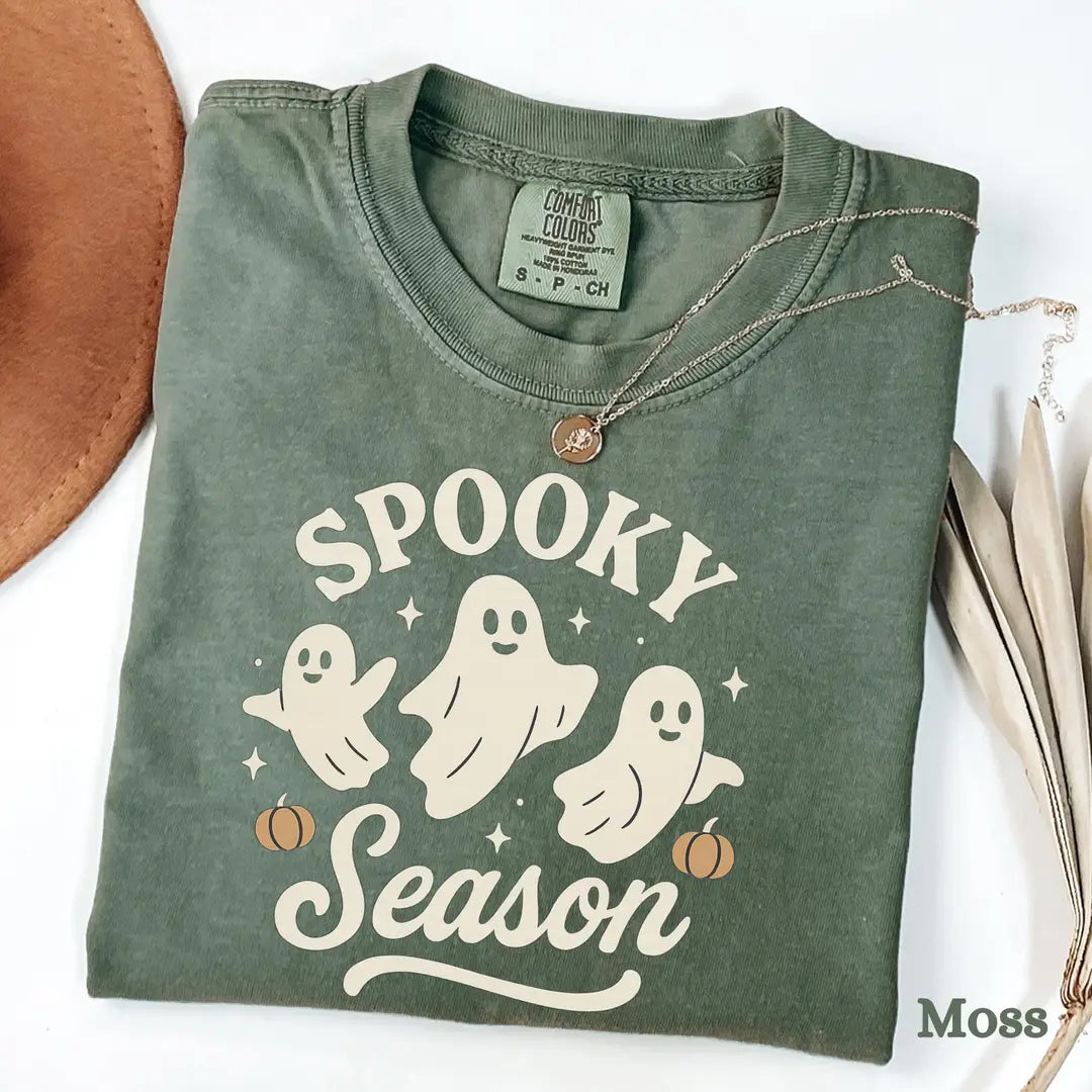 Spooky Season - Three Ghosts & Pumpkins Comfort Colors T-Shirt alternate product view in Moss.