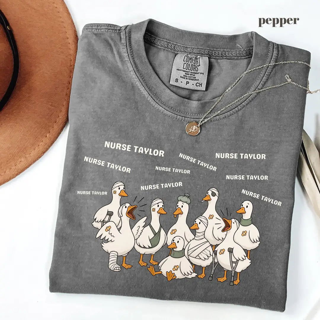 Comfort Colors 1717 T-shirt with Nurse design