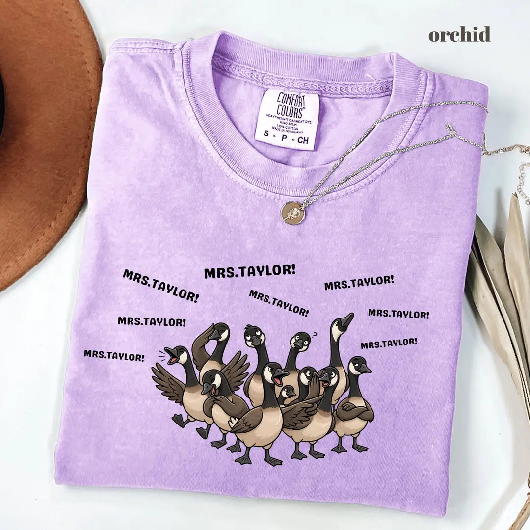 Comfort Colors 1717 T-shirt with Teacher design alternate view view 4