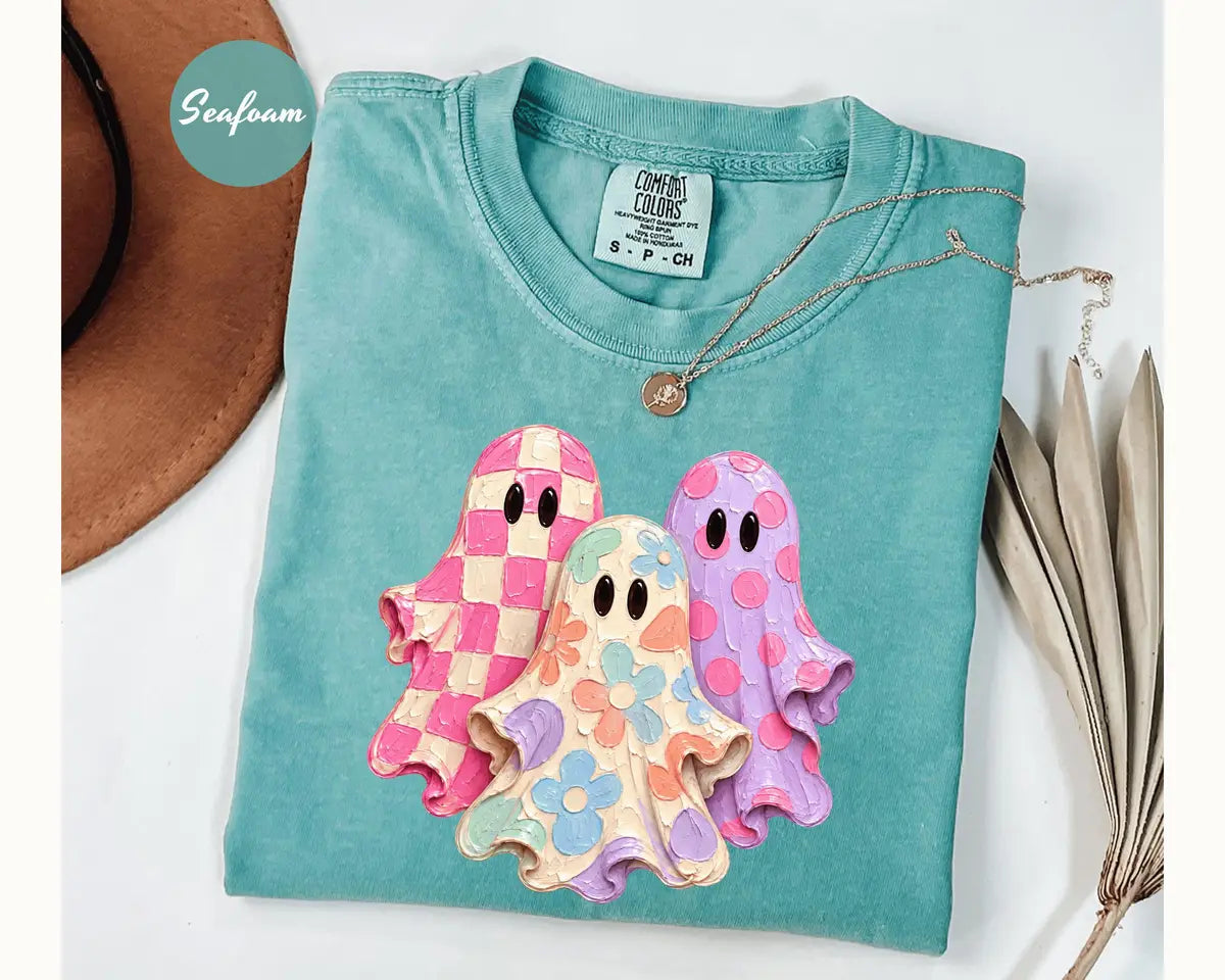Seafoam Comfort Colors 1717 T-shirt with Halloween Ghost design