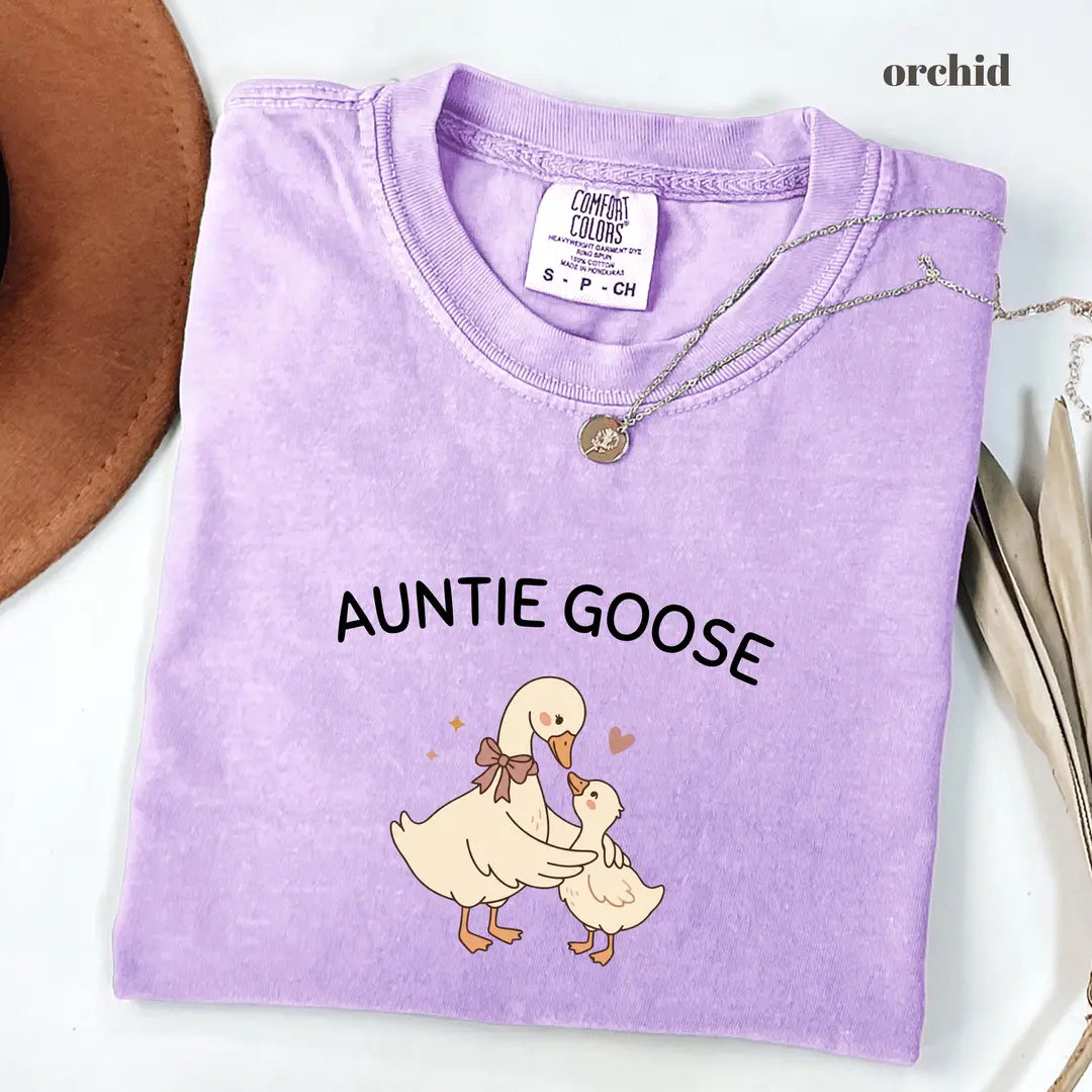 Comfort Colors 1717 T-shirt with Auntie Goose design worn by a model view 3