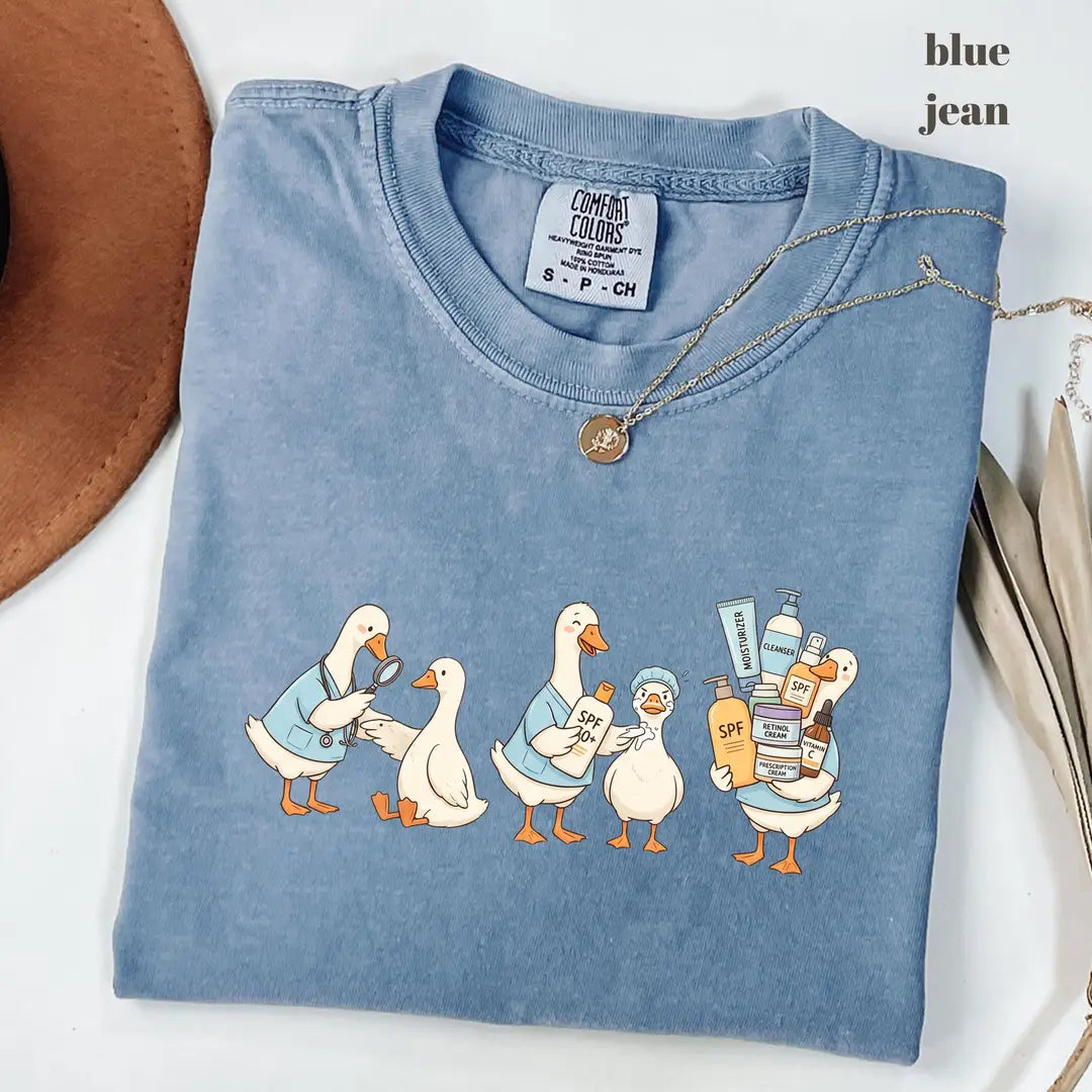 Blue Jean Comfort Colors 1717 T-shirt with Dermatology Nurse design worn by a model