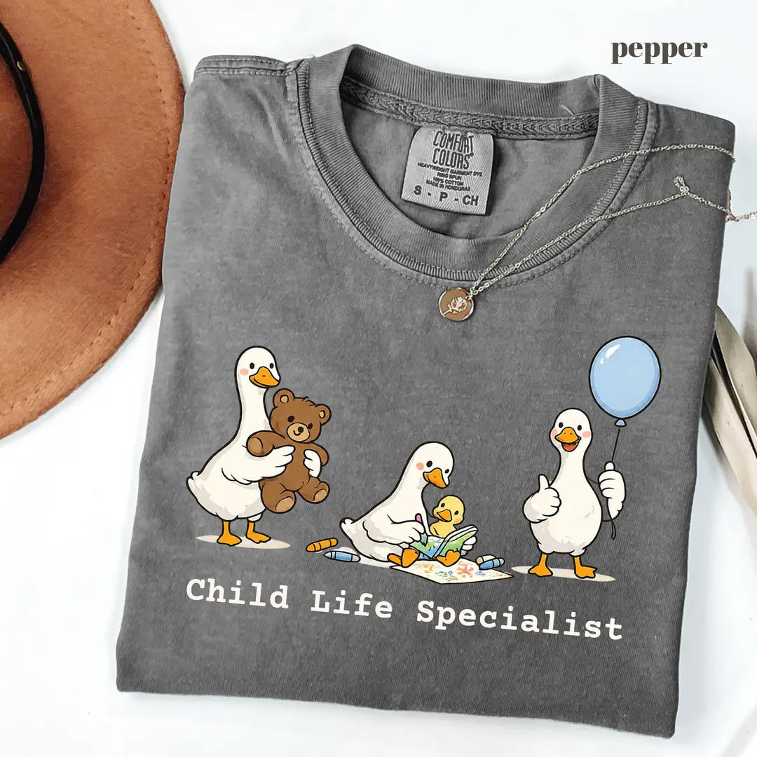 Pepper Comfort Colors 1717 T-shirt with Child Life Specialist design