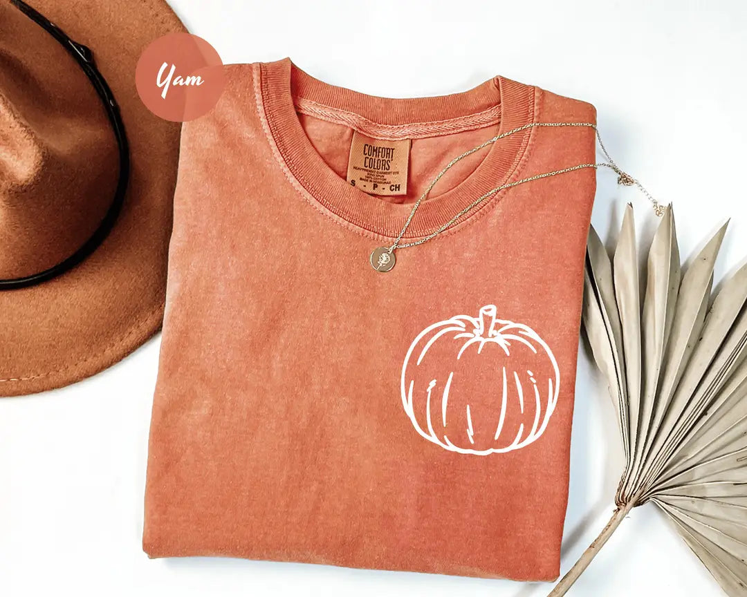 Comfort Colors 1717 T-shirt with Pumpkin design