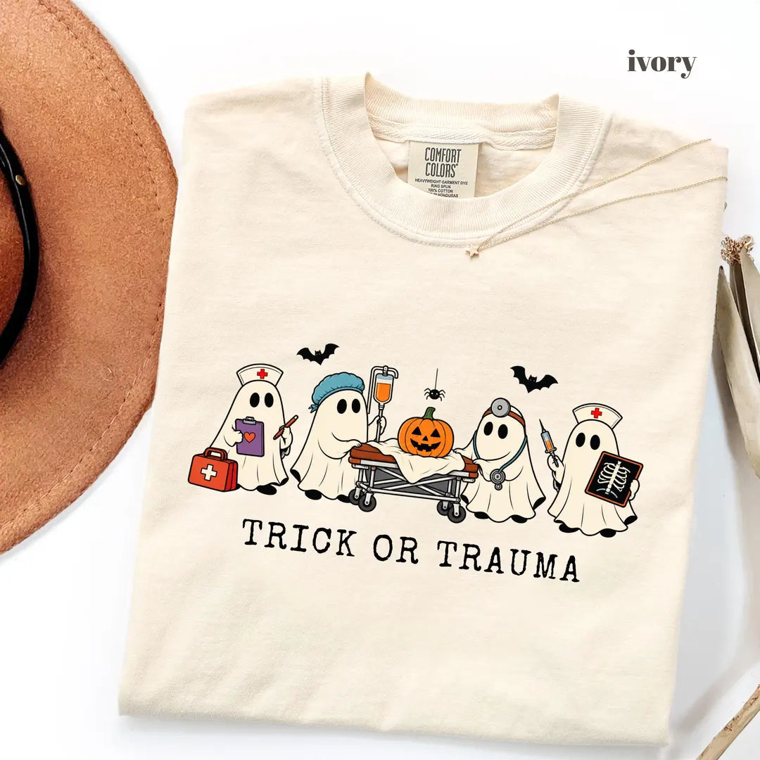 Ivory Comfort Colors 1717 T-shirt with Trick or Trauma Nurse design