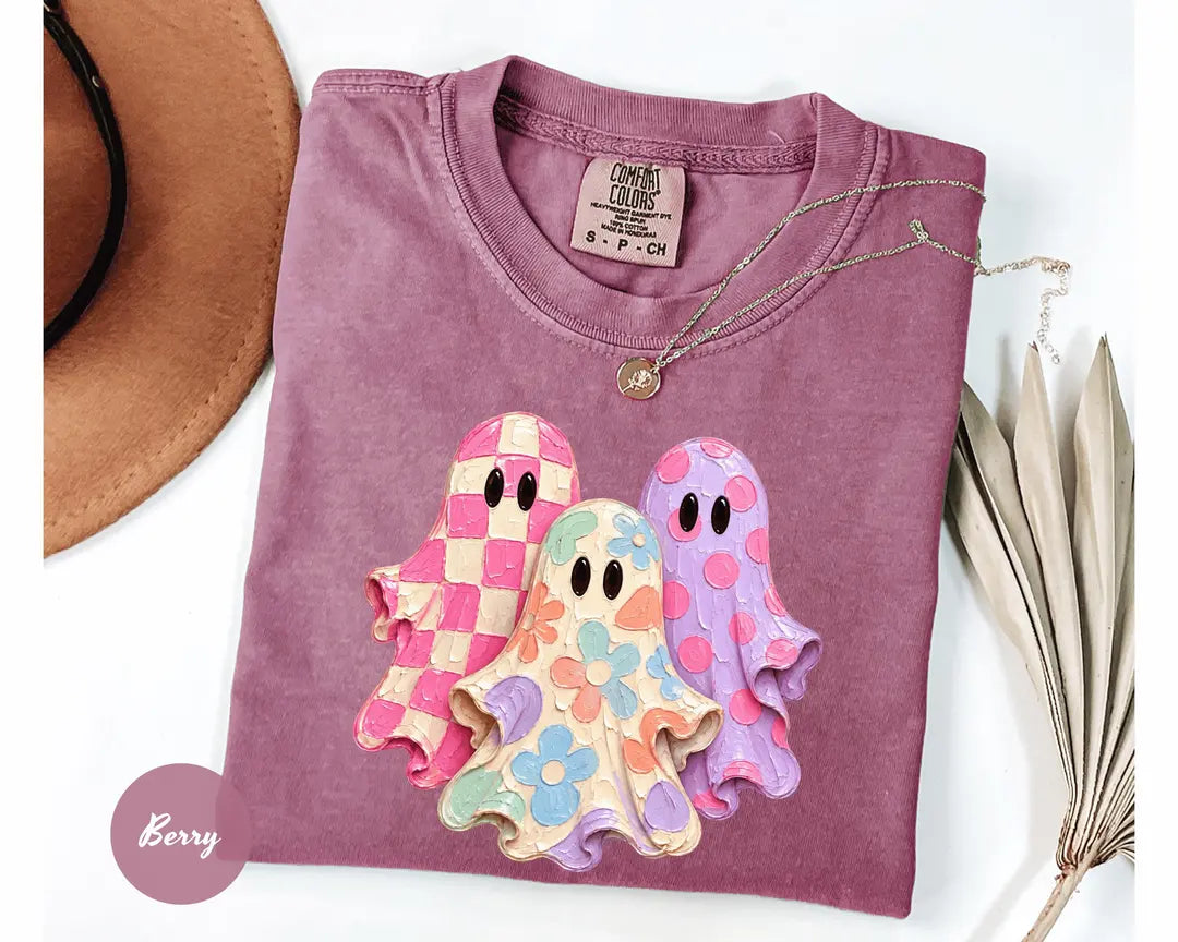 Comfort Colors 1717 T-shirt with Halloween Ghost design