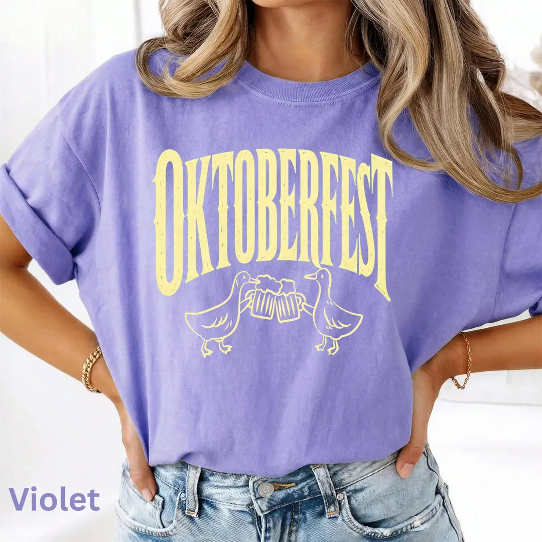 Oktoberfest Geese Beer Toast - German Festival Comfort Colors T-Shirt alternate product view in Violet.