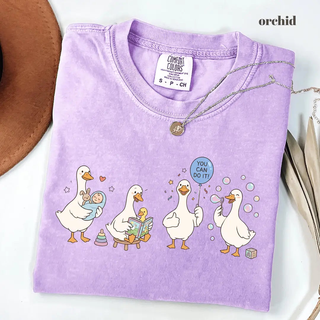 Comfort Colors 1717 T-shirt with Child Life Specialist design alternate view view 5