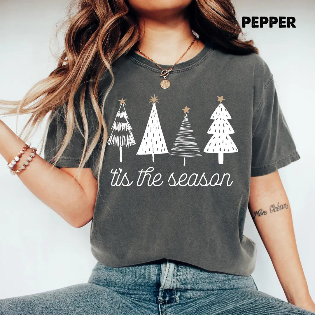 Pepper Comfort Colors 1717 T-shirt with Tis The Season Christmas design