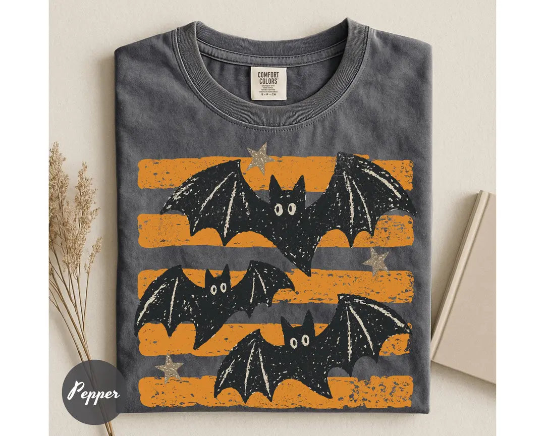 Comfort Colors 1717 T-shirt with Halloween Bats design alternate view