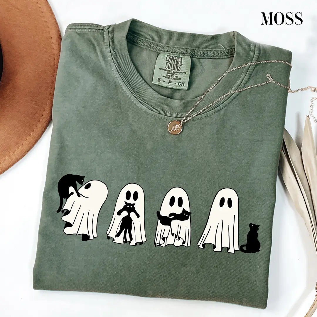 Moss Comfort Colors 1717 T-shirt with Halloween Black Cat and Ghost design