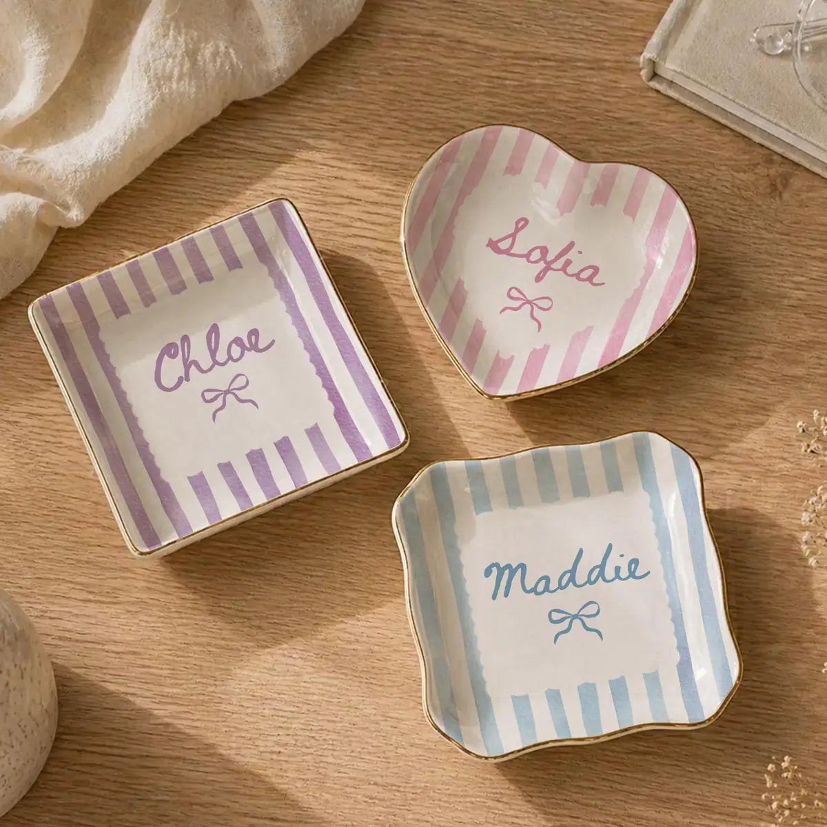 Striped Bow Custom Names Bridesmaid Ring Dish variant