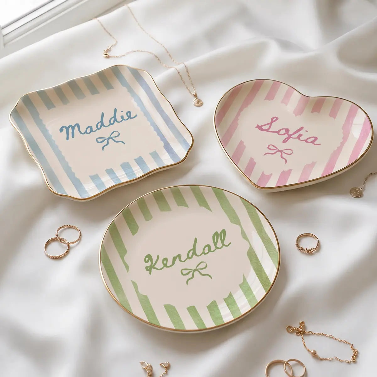 Striped Bow Custom Names Bridesmaid Ring Dish variant